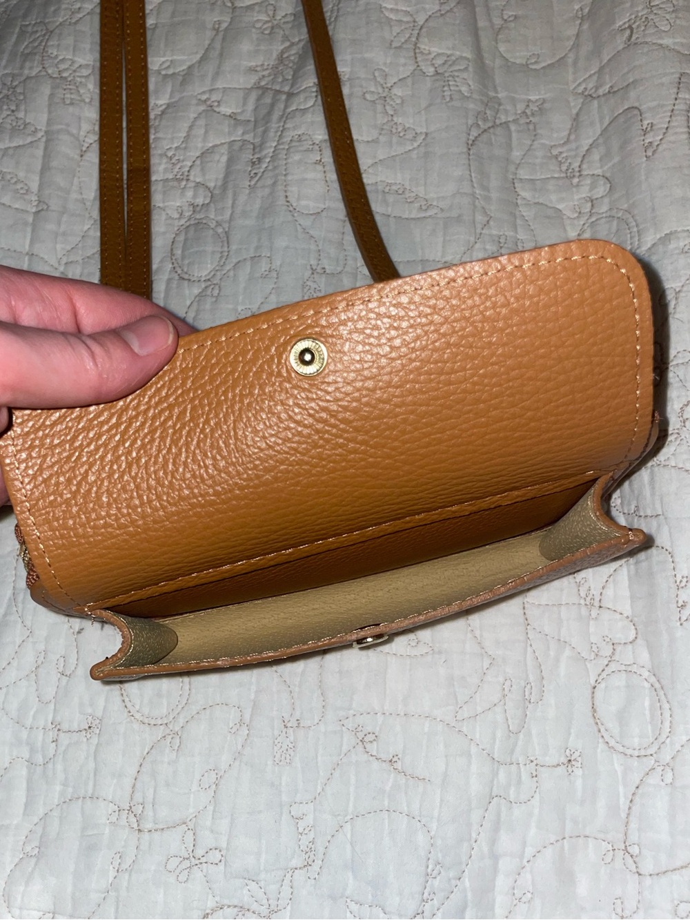 Italian Crossbody Wallet - Tan Leather - Picture 3 of 5